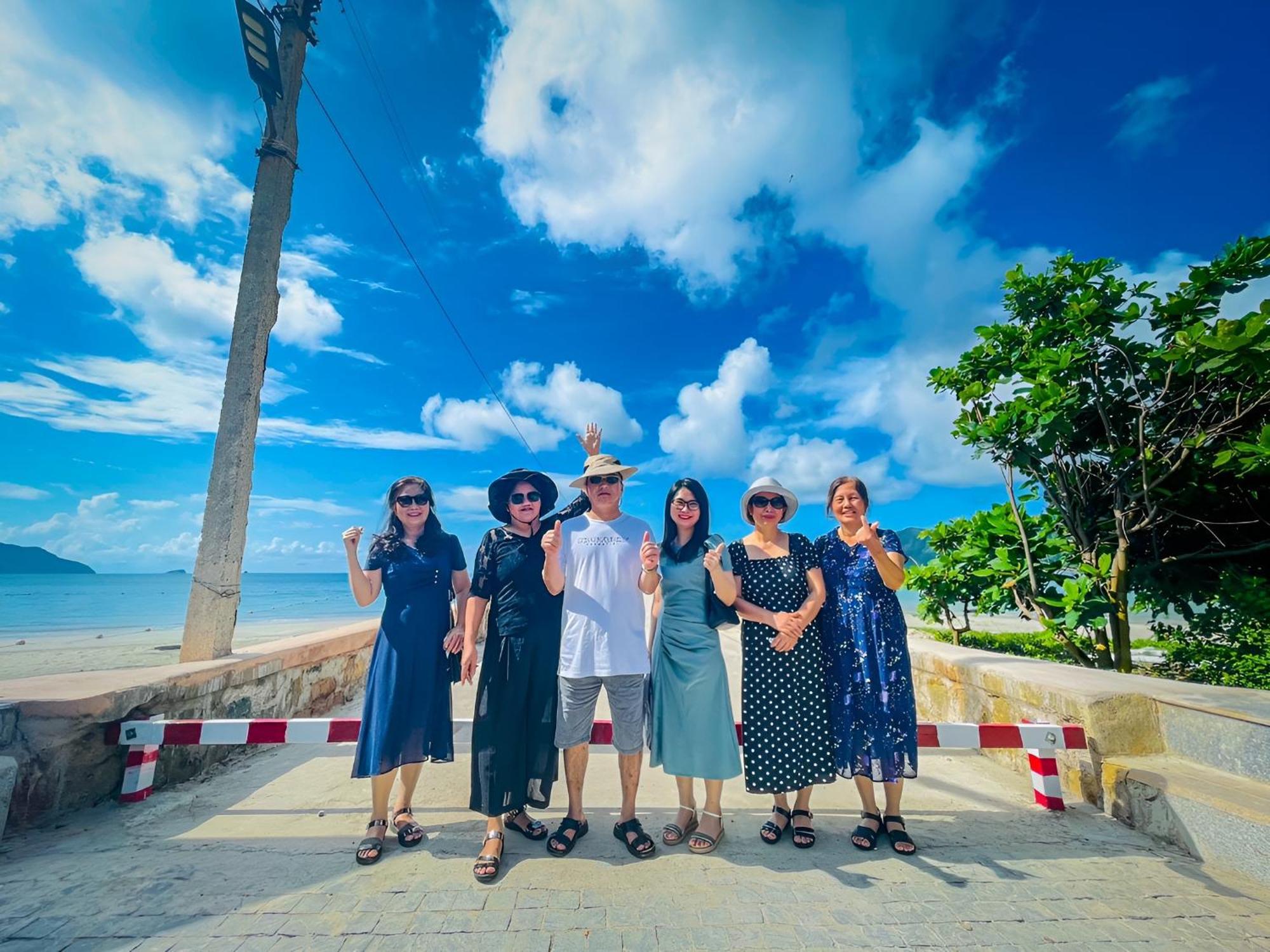 Duy Canh Homestay Chi Khu Co Ong Экстерьер фото